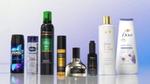 Uma seleção de produtos que impulsionam as compras via d-commerce, incluindo Axe, Vaseline, TRESemmé e Dove.